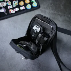 CHS3BLK - VIPERADE Petit sac bandoulière NOIR