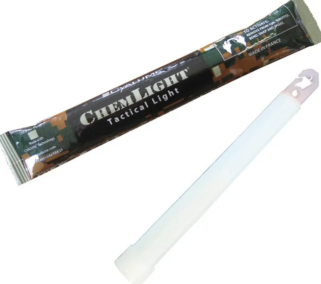 08.202405 - CYALUME Chemlight Bâton Lumineux 15cm 8H BLANC