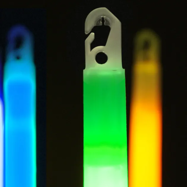 08.202405 - CYALUME Chemlight Bâton Lumineux 15cm 8H BLANC