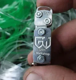 GRIMT001 - Grim Workshop mini découpe corde dans bouteille plastique