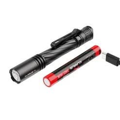14.099315 - KLARUS P2 1000lm Torche Stylo 14100 1800mAh 2xAA