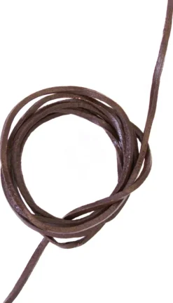 1626022120 - Lanière en cuir, carrée brune 120 cm x 2.5mm