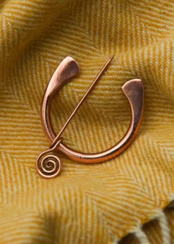 1423091500 - LARP Fibule annulaire en bronze Spirallée