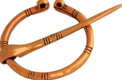 1404632300 - LARP Petite fibule médiévale à anneau en bronze