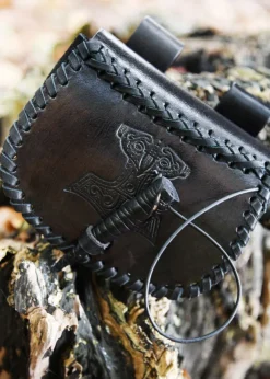 1680000330 - LARP Petite Sacoche Cuir Noir Embossé Mjolnir