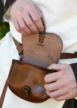 1616414400 - LARP Sacoche Cuir avec ornements celtiques