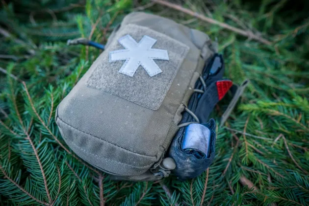 MO-M02-CD-12 - Helikon Tex Kit individuel modulaire premier secours Cordura Adaptive Green