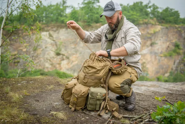 MO-U03-CD-02 - Helikon Tex Poche E&E Olive