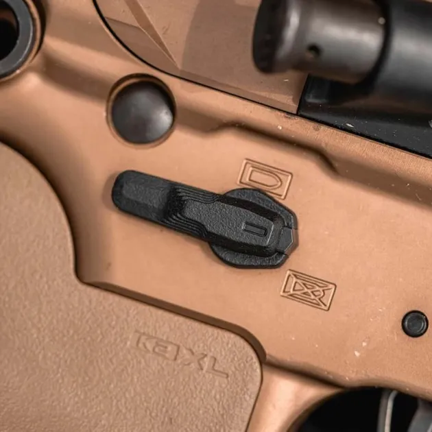 MPL-MAG1254-BLK - ESK Selector AR noir