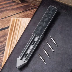 OLTOTACLED2TI - OTACLE OLIGHT EDC Pocket Tool D2 Ti Multi-bit driver