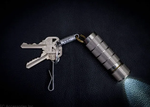 TEC312 - Tec accessories connecteur titane Python-QR