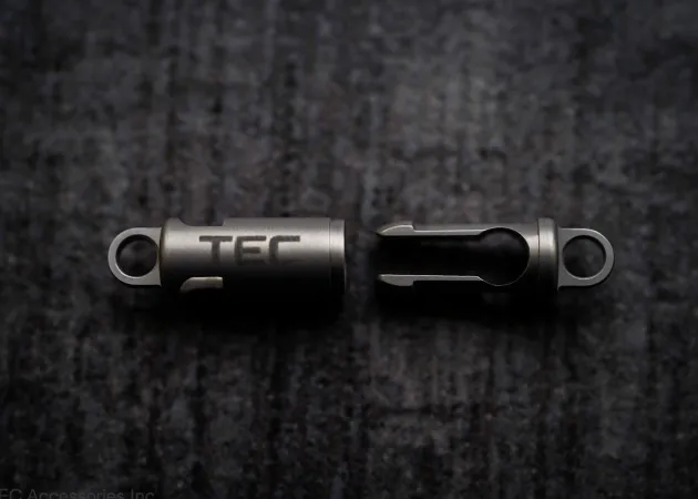 TEC312 - Tec accessories connecteur titane Python-QR