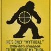 TSN2414 - Affiche Metallique Sasquatch Mythical Sign