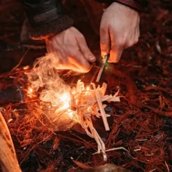 UBZUTR - Uberleben Firesteel Zunden tradi
