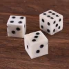 ULF-CP-06 - LARP Ulfberth 3 Dés en os