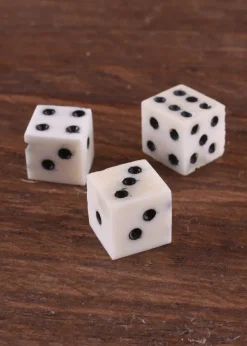 ULF-CP-06 - LARP Ulfberth 3 Dés en os