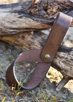 ULF-LP-32 - LARP ULFBERTH Porte-corne à boire en cuir brun foncé